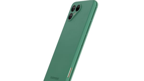 Fairphone 4 smartphone in green